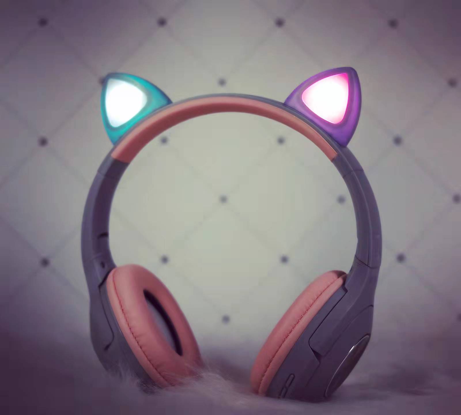 Fone de ouvido para jogos sem fio Cat Ear